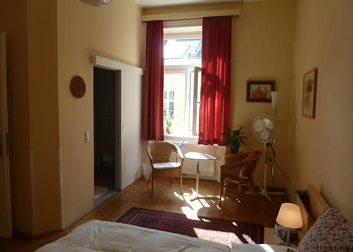 Stadtnest לינה וארוחת בוקר 3*